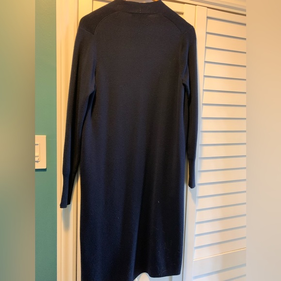 Jaeger wool blend dark navy sweater size medium - Picture 2 of 9